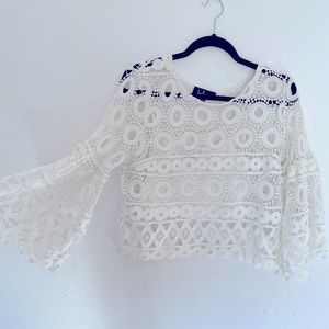 Medium White Crochet/Lace bell sleeve top